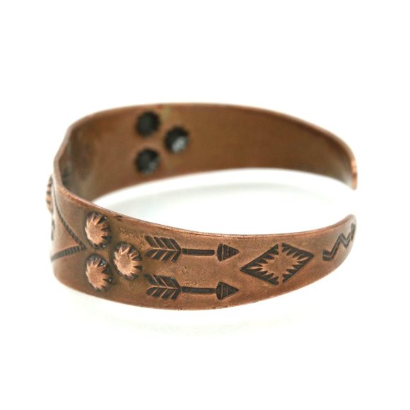STORY TELLER BRACELET vintage Bell Trading copper cuff Native American style - Picture 3 of 10